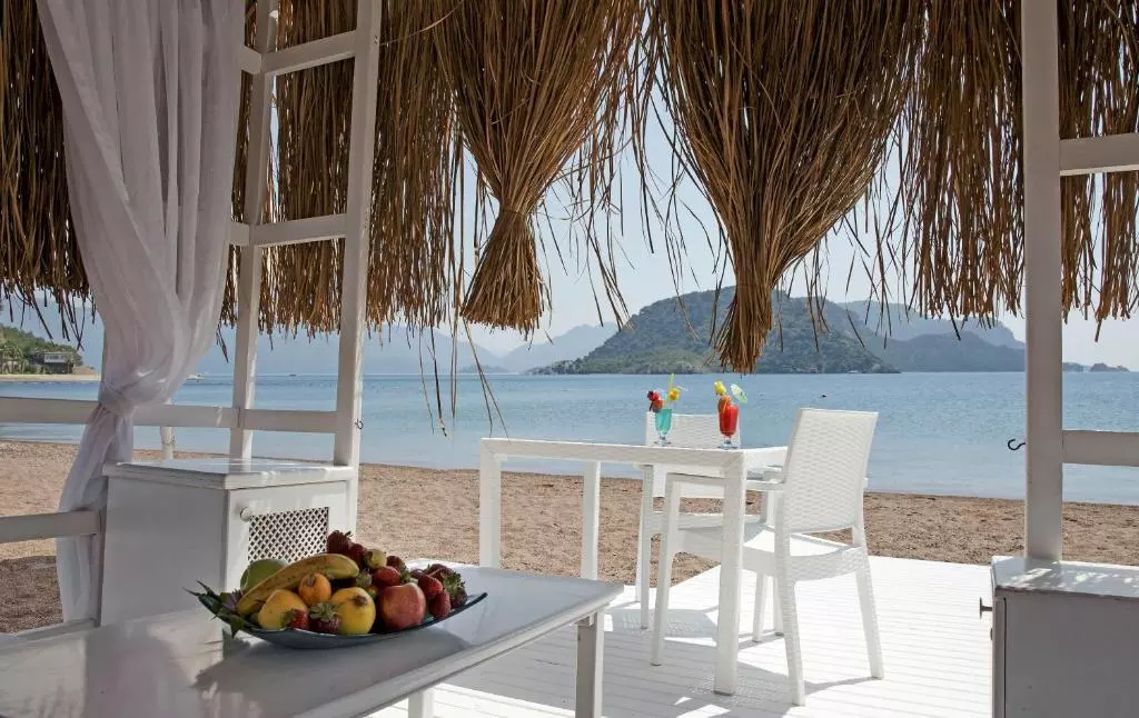 ساحل اختصاصی هتل مارتی ریزورت مارماریس